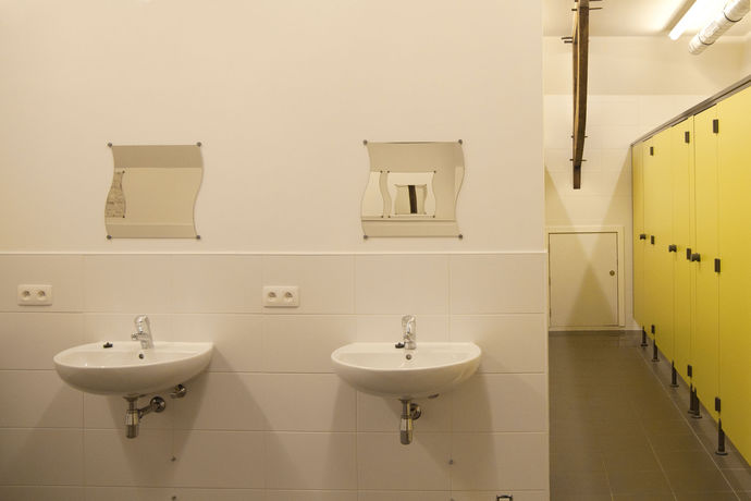 Imagen de los exteriores del Hostel Uppelink. Foto 11