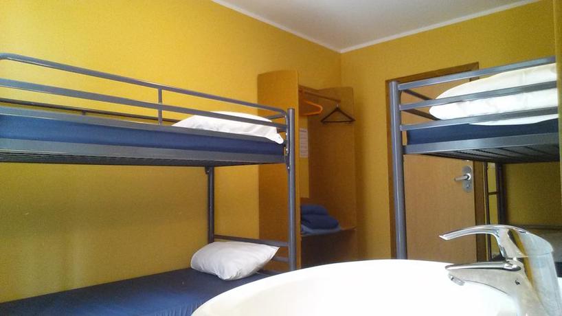 Imagen de la habitación del Hostel Van Gogh Brussels. Foto 7