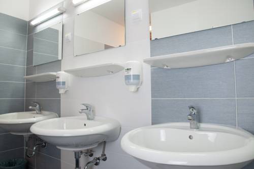 Imagen de la habitación del Hostel Velenje. Foto 11