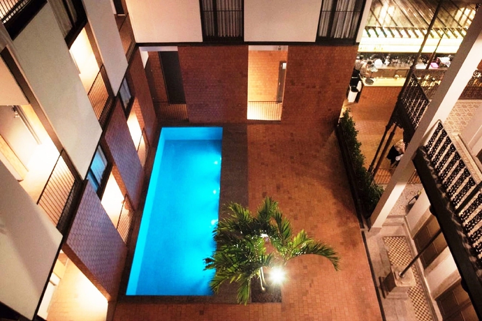 Imagen de la piscina del Hostel Villa 25 -. Foto 19