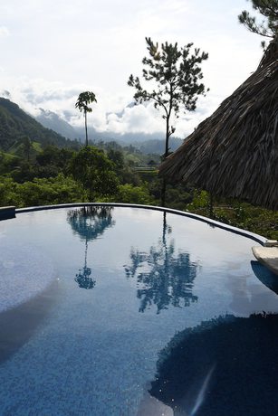 Imagen de la piscina del Hostel Vista Verde Lodge. Foto 20