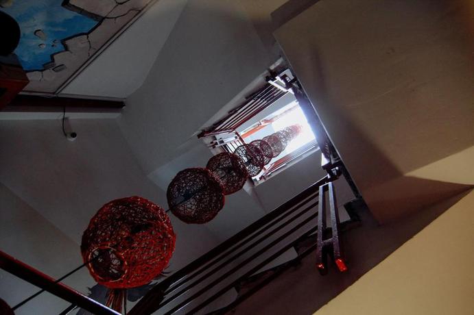 Imagen de los interiores del Hostel WANDERLUST SAIGON ROOFTOP BAR. Foto 19