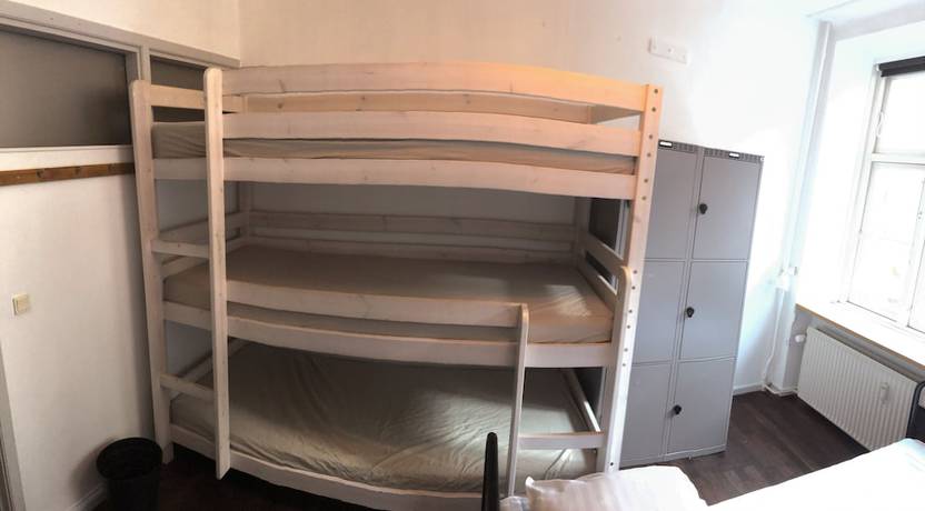 Imagen de la habitación del Hostel Where to sleep -. Foto 11