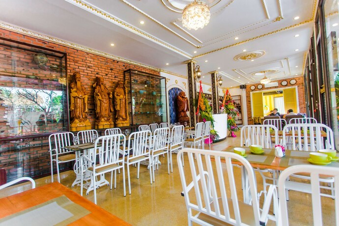 Imagen del bar/restaurante del Hostel Why Not. Foto 12