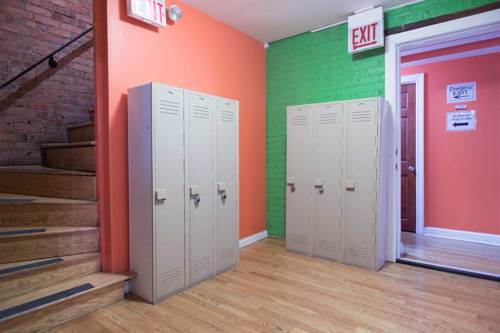 Imagen de la habitación del Hostel Wrigley. Foto 7