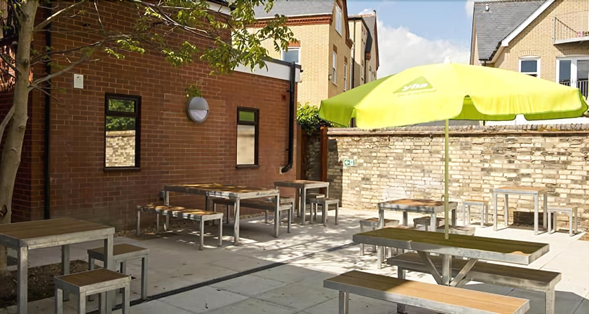 Imagen general del Hostel YHA Cambridge. Foto 2