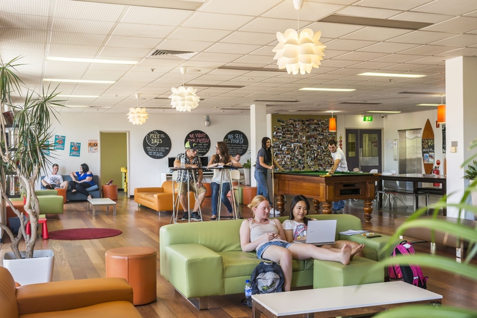 Imagen de los interiores del Hostel Yha Adelaide Central. Foto 15