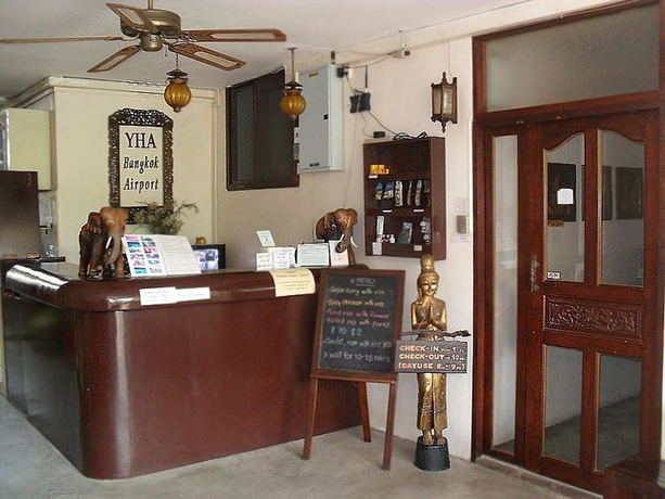Imagen de los interiores del Hostel Yha Bangkok Airport -. Foto 16