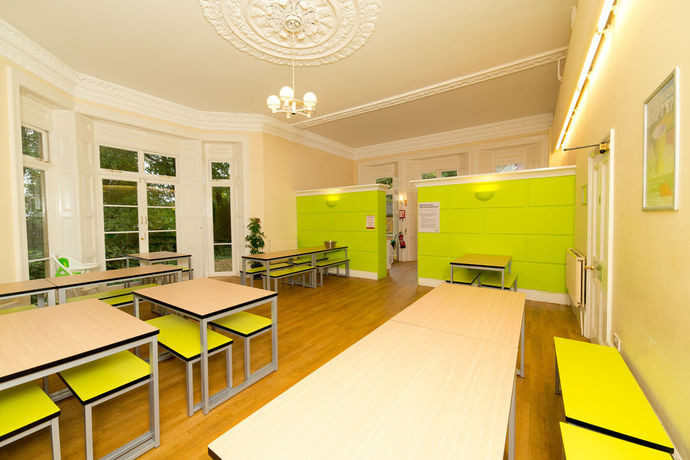 Imagen de los interiores del Hostel Yha Bath -. Foto 16