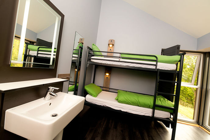 Imagen de los exteriores del Hostel Yha Boggle Hole -. Foto 14