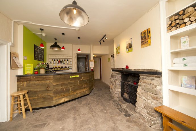 Imagen de los interiores del Hostel Yha Brecon Beacons -. Foto 17