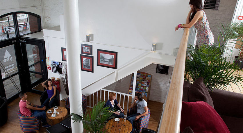 Imagen de los exteriores del Hostel Yha Bristol -. Foto 10