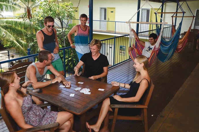 Imagen de los exteriores del Hostel Yha Cairns Central. Foto 13
