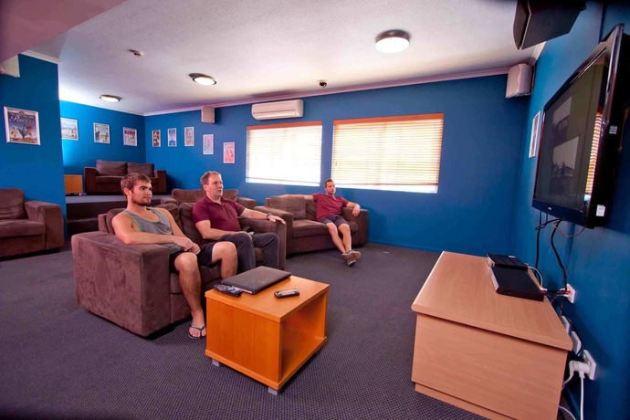 Imagen de los interiores del Hostel Yha Cairns Central. Foto 15