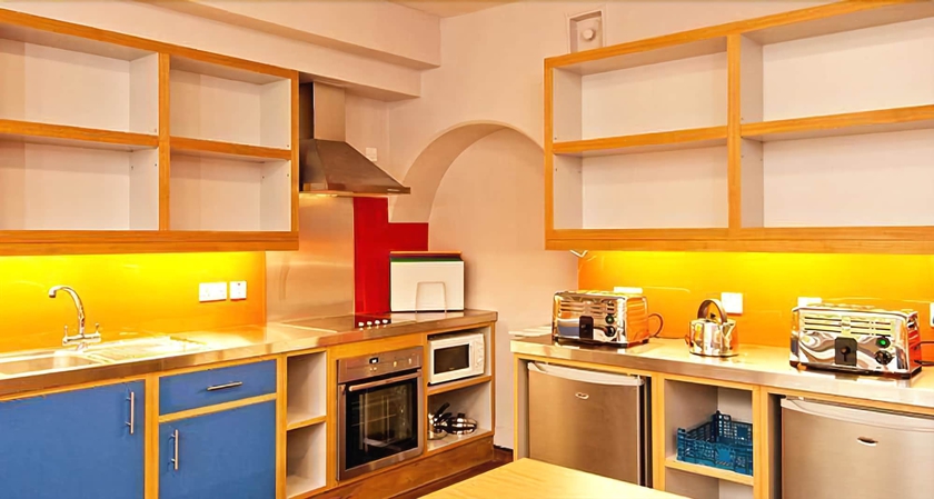 Imagen de los interiores del Hostel Yha Canterbury -. Foto 11