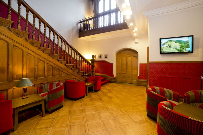 Imagen de los interiores del Hostel Yha Castleton Losehill Hall -. Foto 11