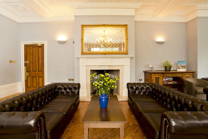 Imagen del bar/restaurante del Hostel Yha Castleton Losehill Hall -. Foto 4