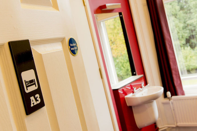 Imagen general del Hostel Yha Castleton Losehill Hall -. Foto 2