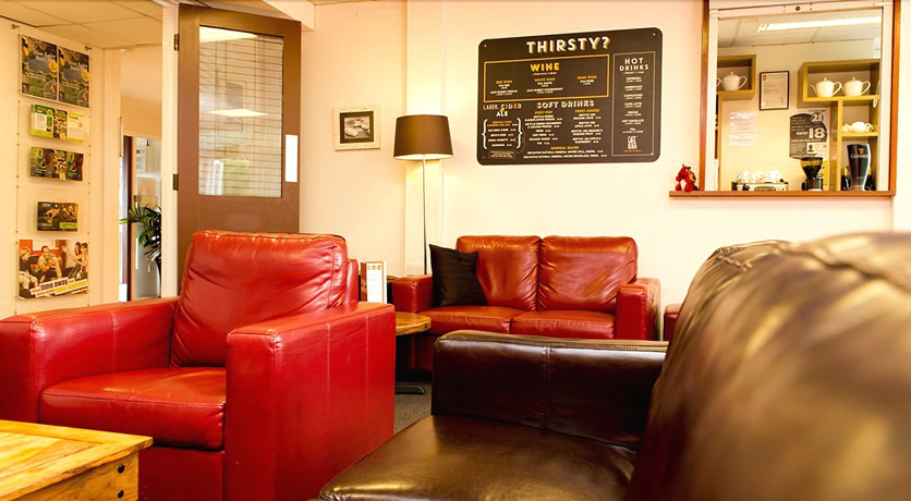 Imagen de los interiores del Hostel Yha Conwy -. Foto 17