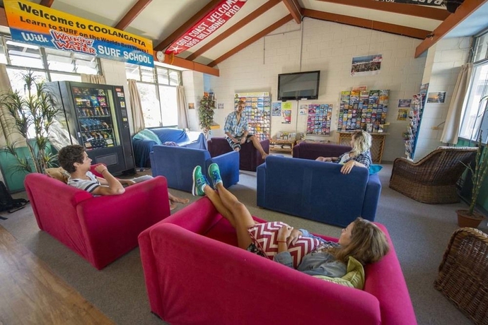 Imagen de los interiores del Hostel Yha Coolangatta Gold Coast. Foto 12