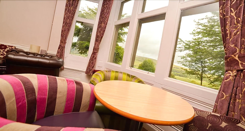 Imagen de los interiores del Hostel Yha Grinton Lodge -. Foto 16