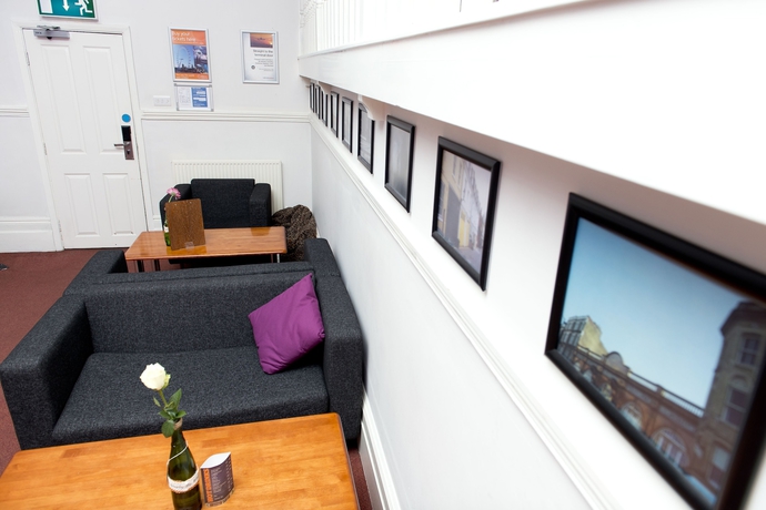 Imagen del bar/restaurante del Hostel Yha London Earl's Court. Foto 5