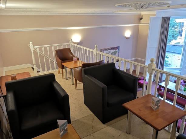 Imagen del bar/restaurante del Hostel Yha London Earl's Court. Foto 6