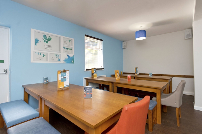 Imagen del bar/restaurante del Hostel Yha Swanage -. Foto 5