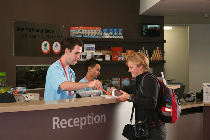 Imagen de los interiores del Hostel Yha Sydney Harbour. Foto 14