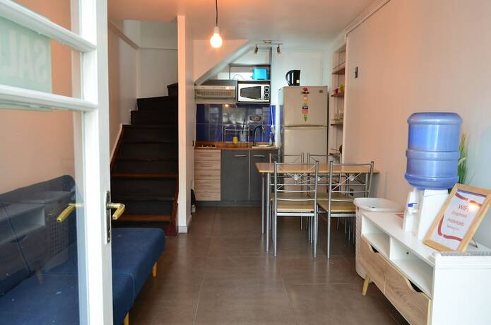 Imagen general del Hostel Yogi Hostels. Foto 4