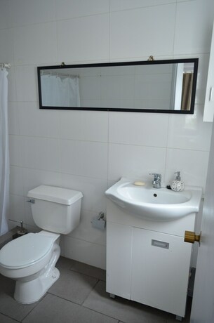 Imagen de la habitación del Hostel Yogi Hostels. Foto 14