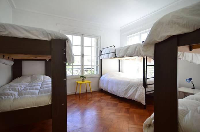 Imagen de la habitación del Hostel Yogi Hostels. Foto 15