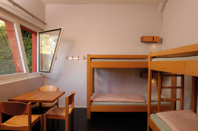 Imagen de los interiores del Hostel Youth Baden. Foto 16