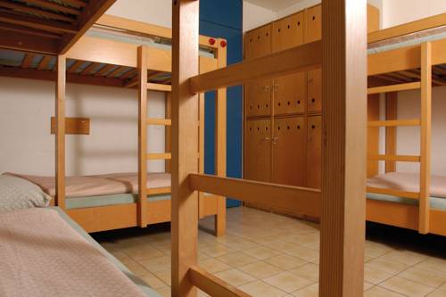 Imagen de la habitación del Hostel Youth Del&eacute;mont. Foto 5