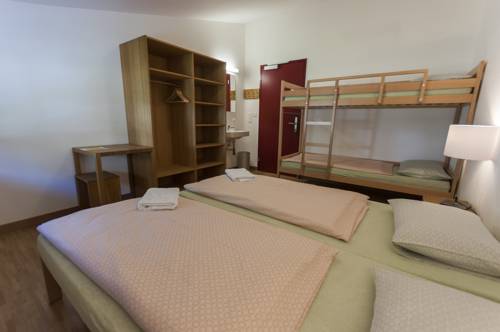Imagen de la habitación del Hostel Youth Pontresina. Foto 3