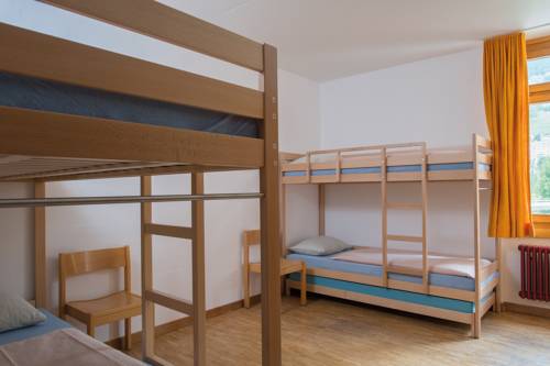 Imagen de la habitación del Hostel Youth Pontresina. Foto 6