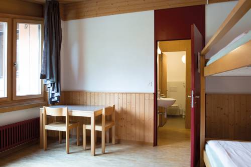Imagen de la habitación del Hostel Youth Pontresina. Foto 7