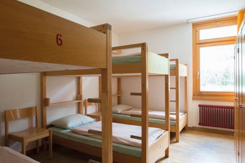 Imagen de la habitación del Hostel Youth Pontresina. Foto 9