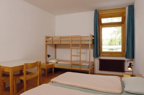 Imagen de la habitación del Hostel Youth Pontresina. Foto 10