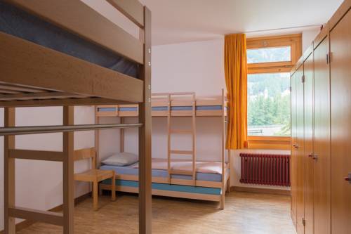 Imagen de la habitación del Hostel Youth Pontresina. Foto 12