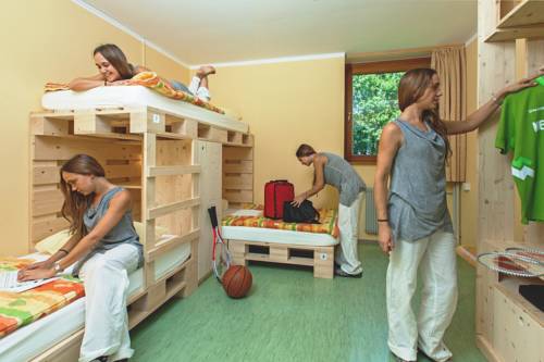 Imagen de la habitación del Hostel Youth Proteus Postojna. Foto 3