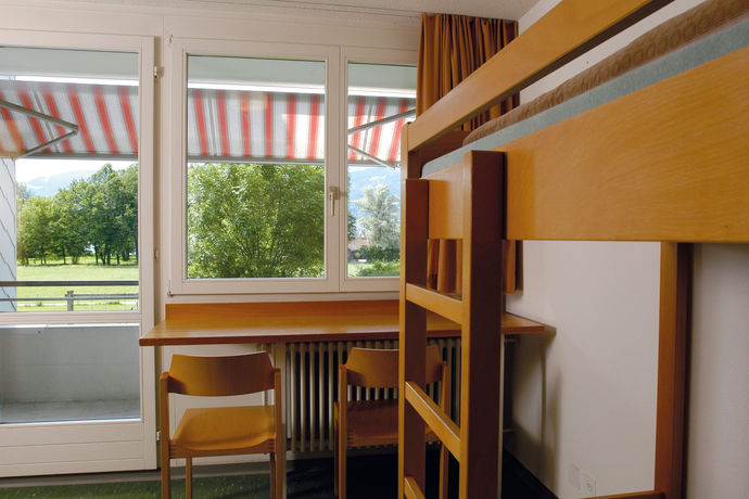Imagen de los interiores del Hostel Youth Rapperswil-jona. Foto 16
