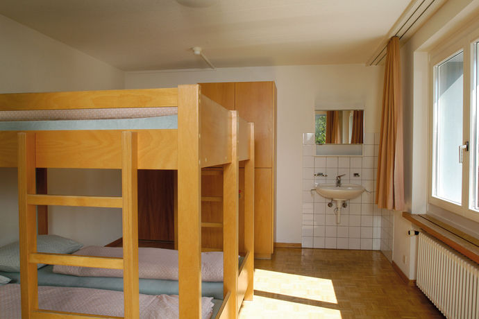 Imagen de los exteriores del Hostel Youth Rapperswil-jona. Foto 11