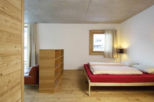 Imagen de la habitación del Hostel Youth Scuol. Foto 9