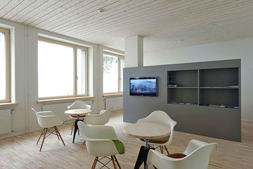 Imagen de los interiores del Hostel Youth St. Moritz. Foto 8