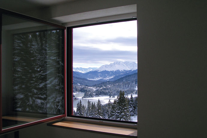 Imagen de la habitación del Hostel Youth Valbella. Foto 8