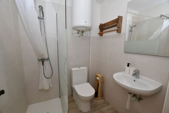 Imagen de la habitación del Hostel ZENIA. Foto 8