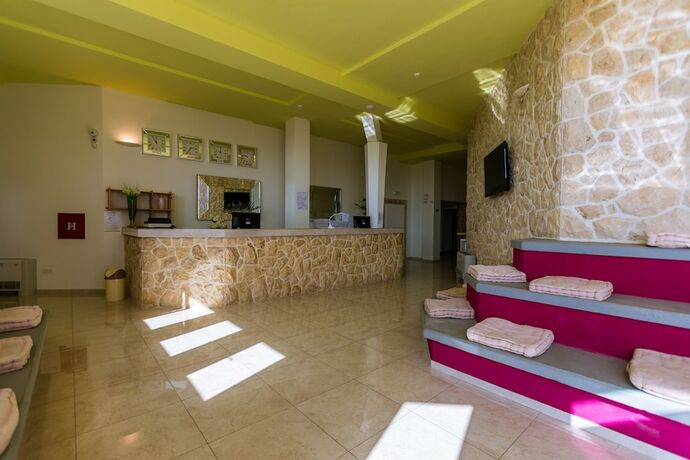 Imagen general del Hostel Zrce - Adults Only. Foto 4