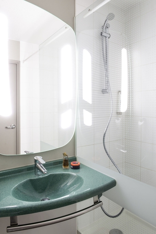 Imagen de la habitación del Hostel a&o Milano Ca Granda. Foto 15