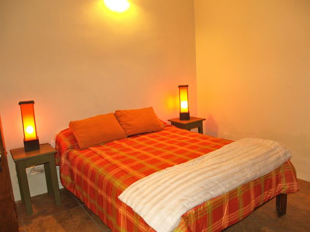 Imagen de la habitación del Hostel and Allende. Foto 2